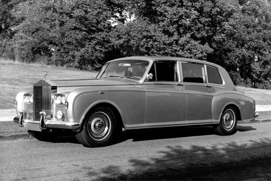  Rolls-Royce Phantom VI 1968 года  (фото 4 из 16)